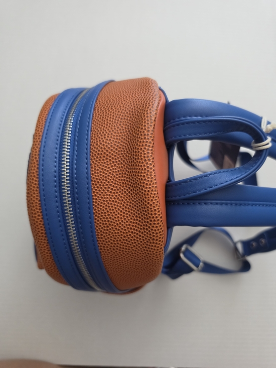 Loungefly NBA New York Knicks Mini Backpack Basketball Pebbled Texture Sports main image 14